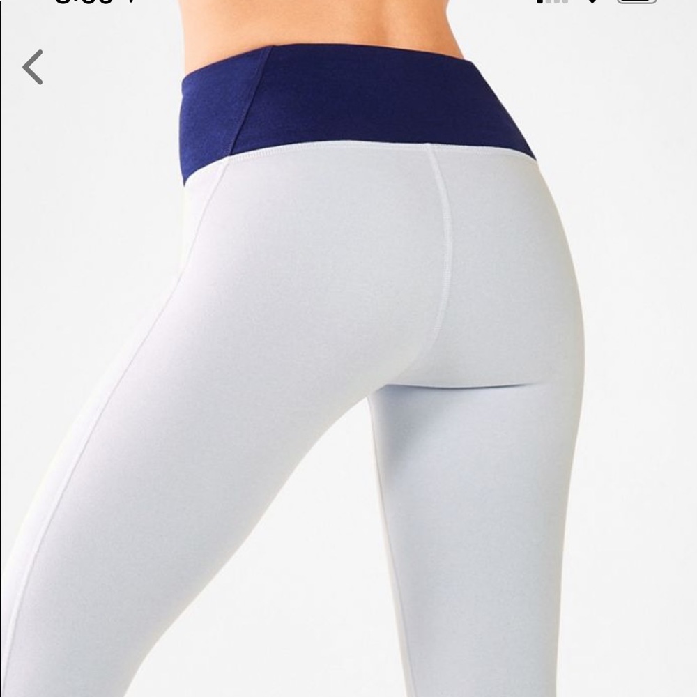 Fabletics High-Waisted-Heathered-7/8 legging